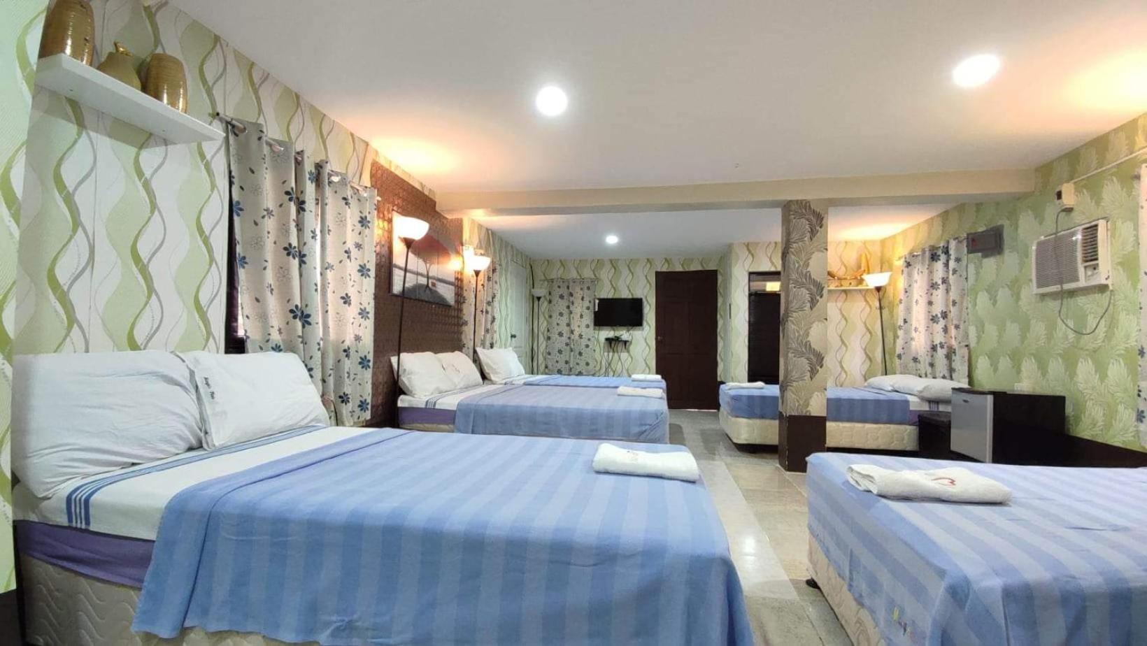 Margie'S Place And Coffee Shop Inc. Mariveles Bagian luar foto